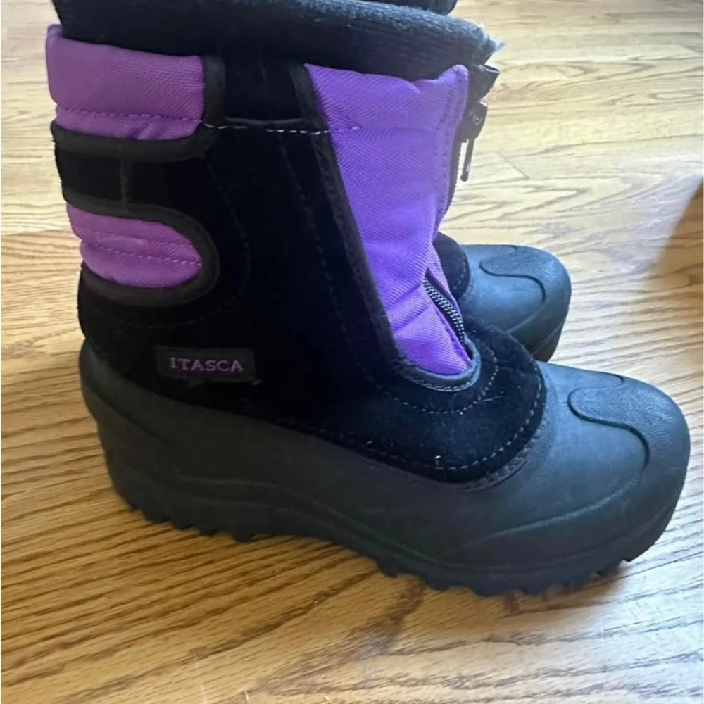 Itasca Black and Purple Kids' Insulated Snow Boots